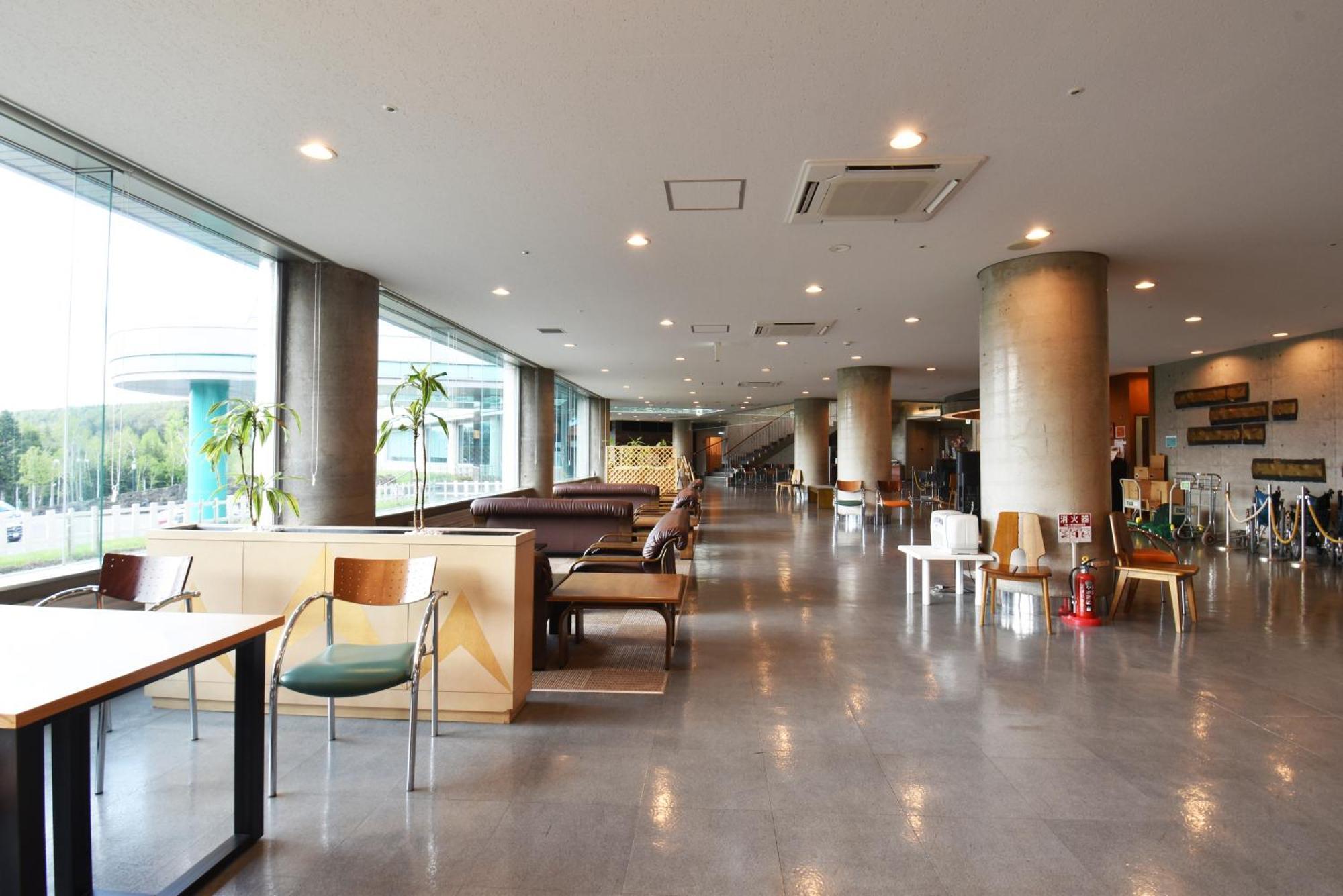 Biei Shirogane Onsen Hotel Park Hills Екстер'єр фото