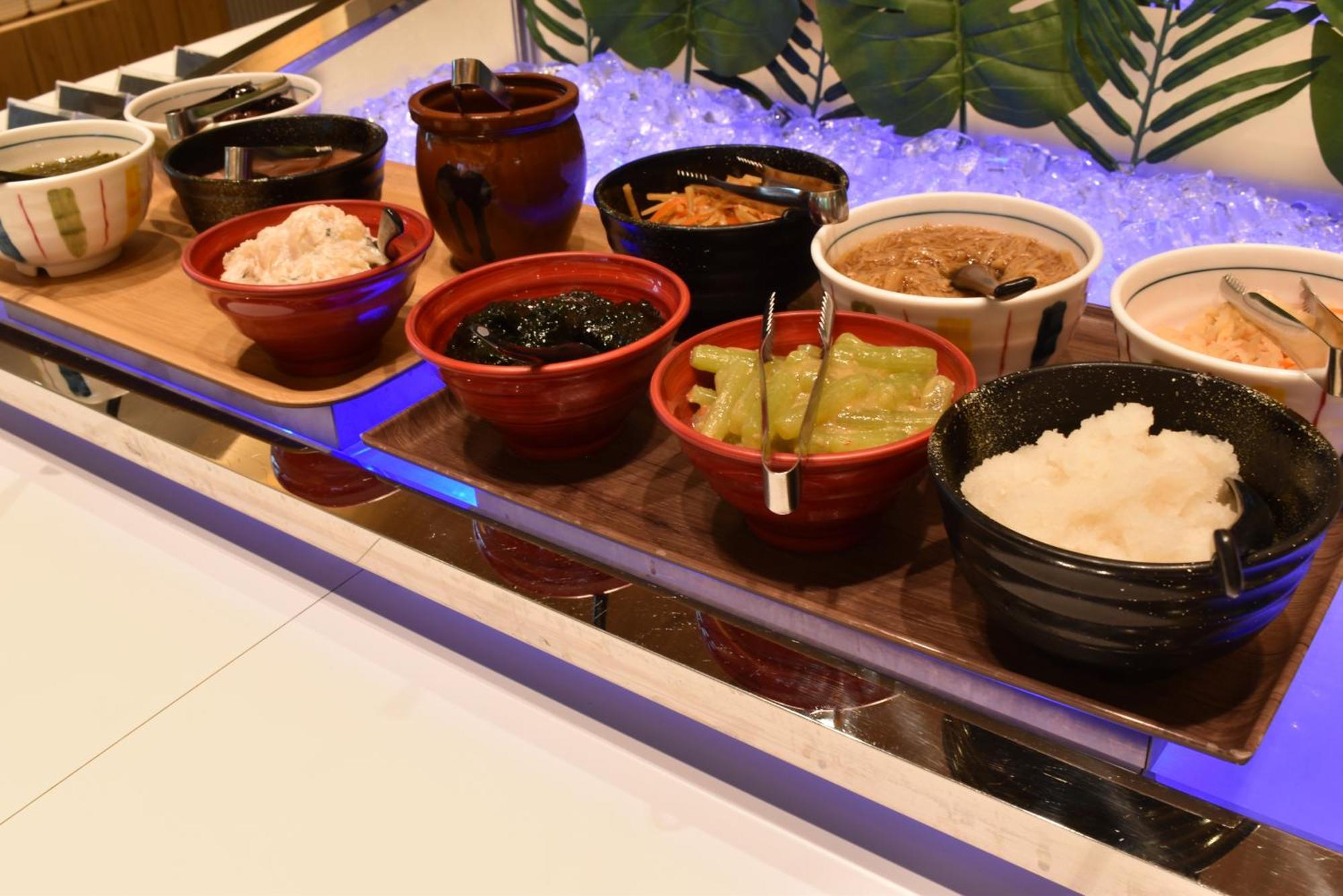 Biei Shirogane Onsen Hotel Park Hills Екстер'єр фото