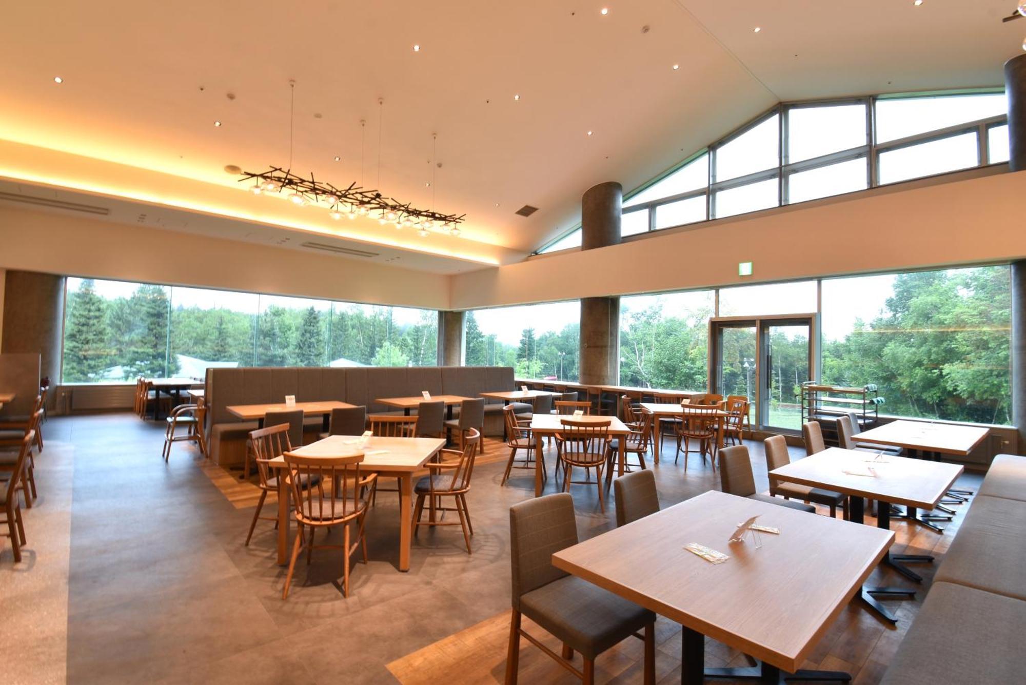 Biei Shirogane Onsen Hotel Park Hills Екстер'єр фото